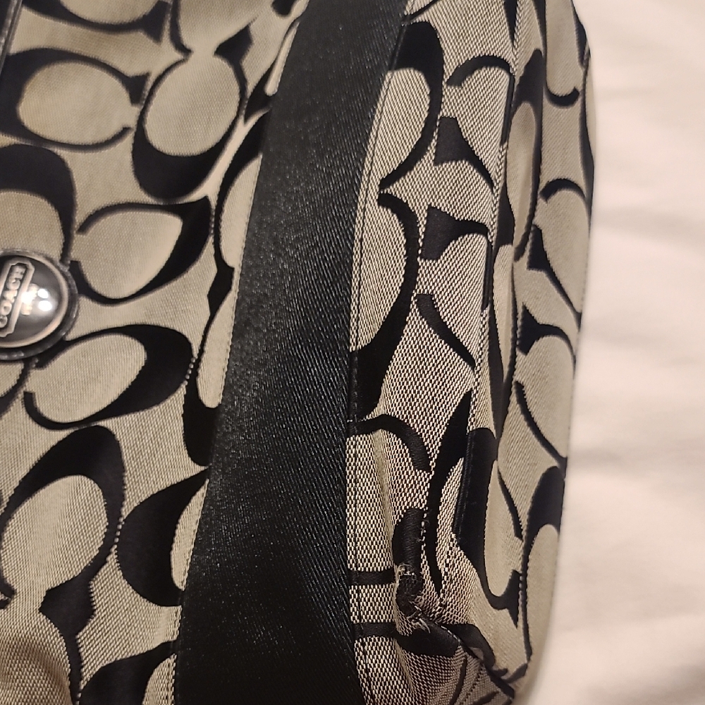 Coach Signature Black and Tan/Gray Tote - Picture 8 of 8